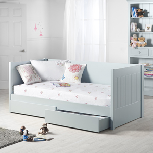 Top Questions to Ask to Help You Choose Your Child's Bedroom Furniture